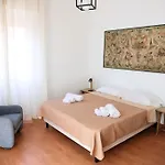 Apartment La Casa Del Maggiore, Tra Mare E Centro Palermo