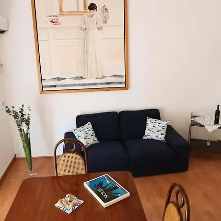 La Casa Del Maggiore, Tra Mare E Centro